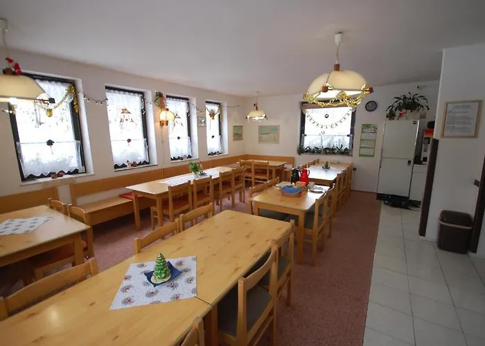 444 - Herlikovice And Bubakov